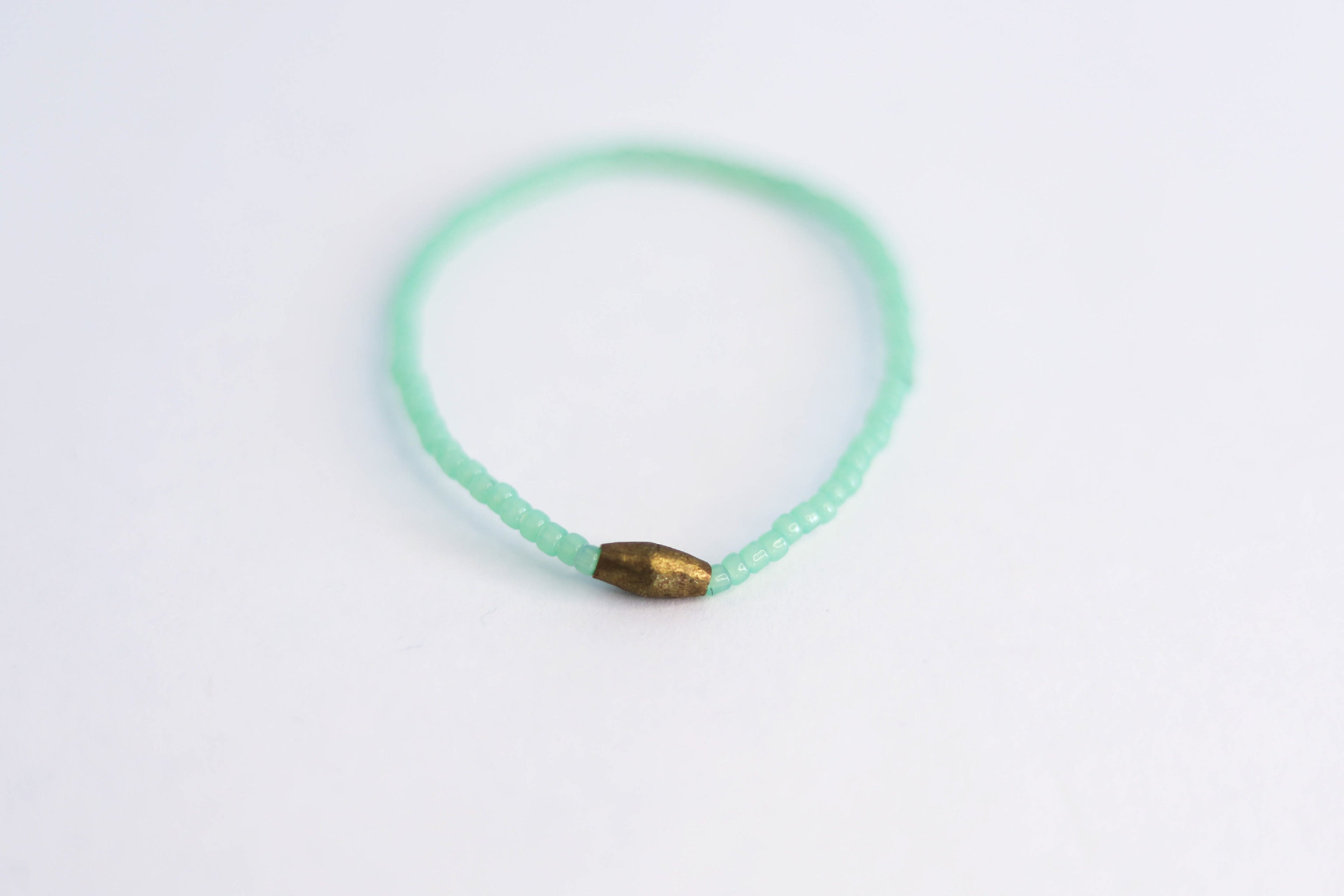 Minimalist stackable seed bead bracelet