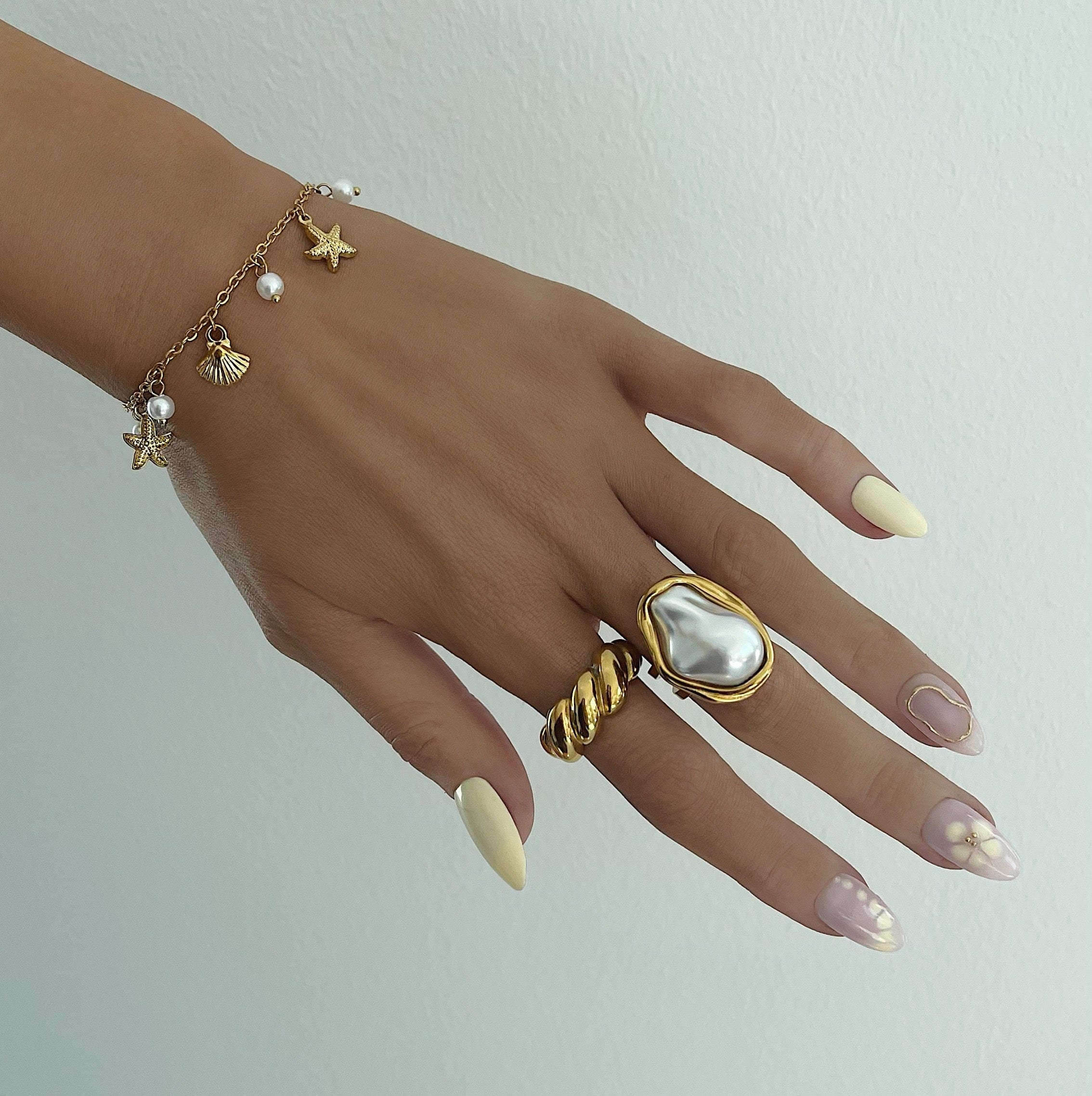 Breeze Bracelet